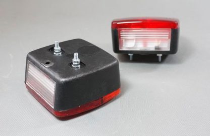 Assembly rear small square lamp